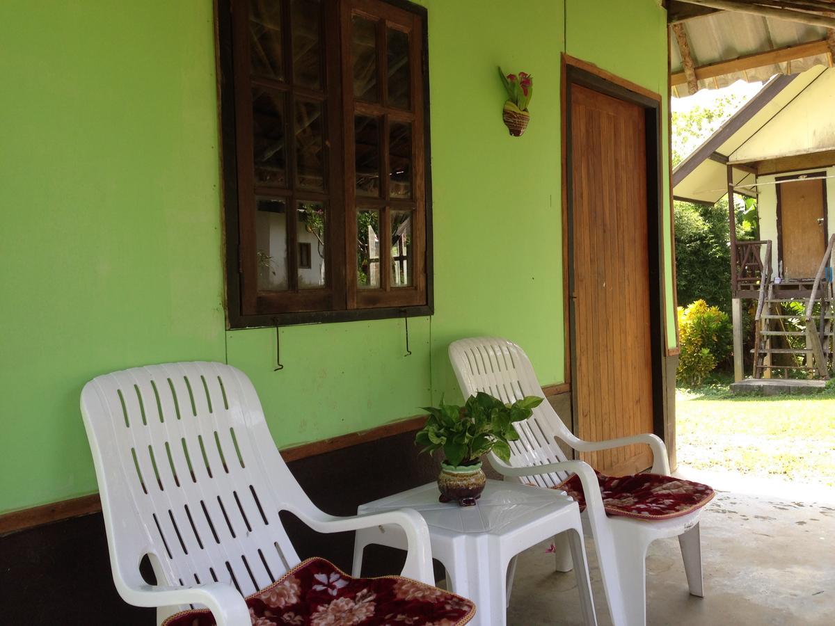 Lanta Sunmoon Bungalow Koh Lanta Exterior photo